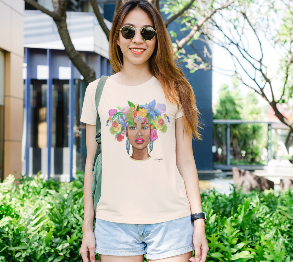 Femme plume au collier, Tee-shirt